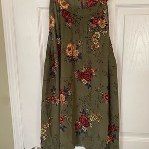 Torrid Floral Tank Top: Size 2X